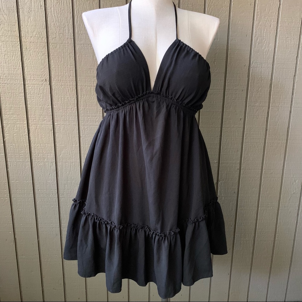 Shein Plus Black Solid Tie Back Halter Mini Dress